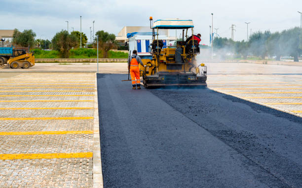 Best Professional Driveway Pavers  in Woodland, WA